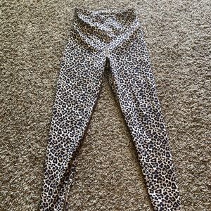 American Eagle Cheetah Print Leggings